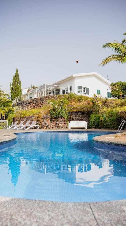 Vila da Falésia-With Pool&views Caniço Exterior foto